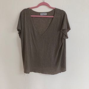 Cute brown top